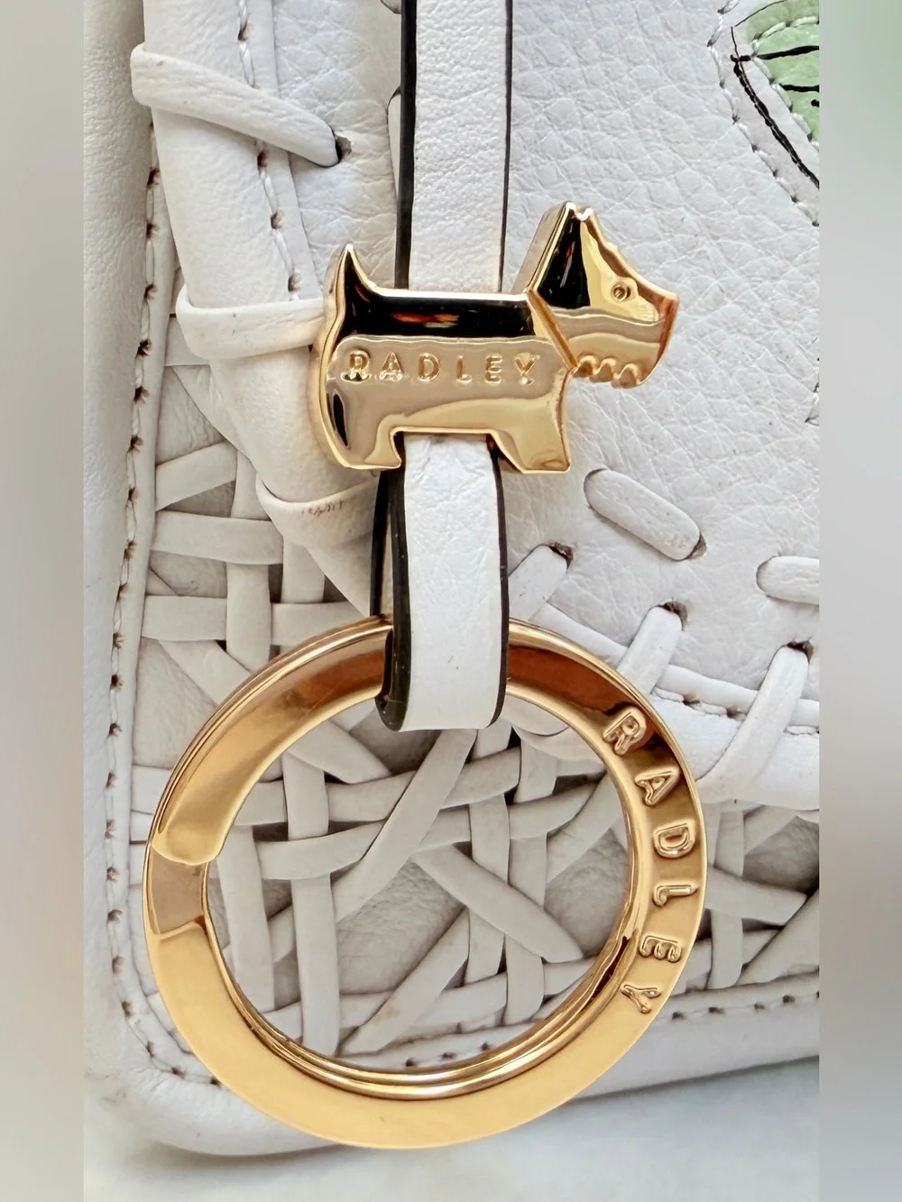 RADLEY LONDON Kentucky Derby 2022 Cording Street White Leather Grab Bag-EUC